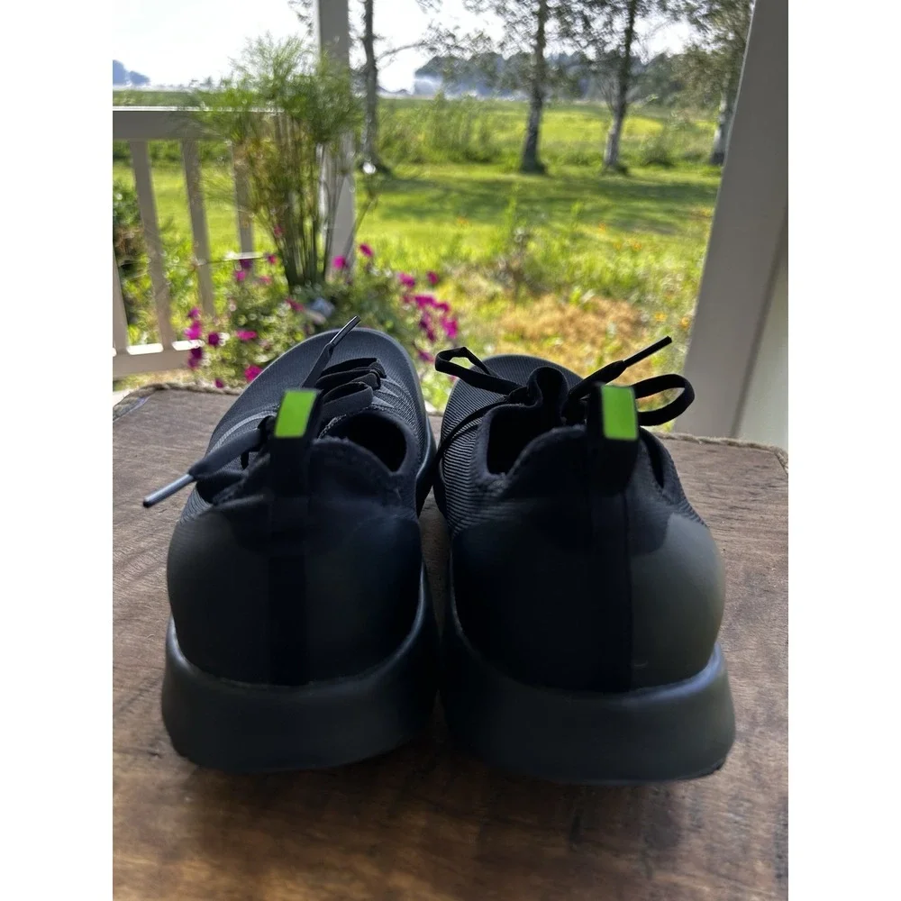 OOFOS OOmg Sport Low Black Recovery Shoes Mens 12 EU45 Lace Up Sneakers